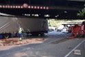 LKW blieb unter Bruecke haengen Koeln Ehrenfeld Innere Kanalstr Hornstr P244